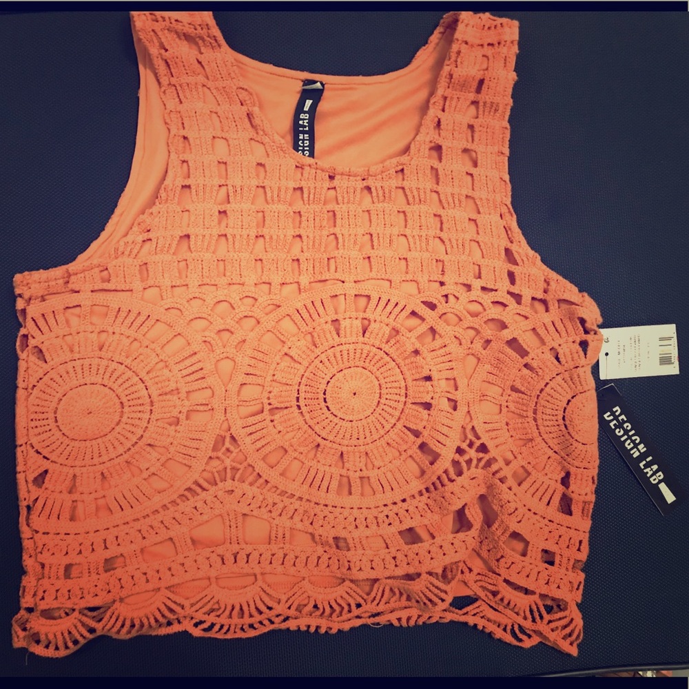 Design Lab Sunset/Peach color crop top, size S